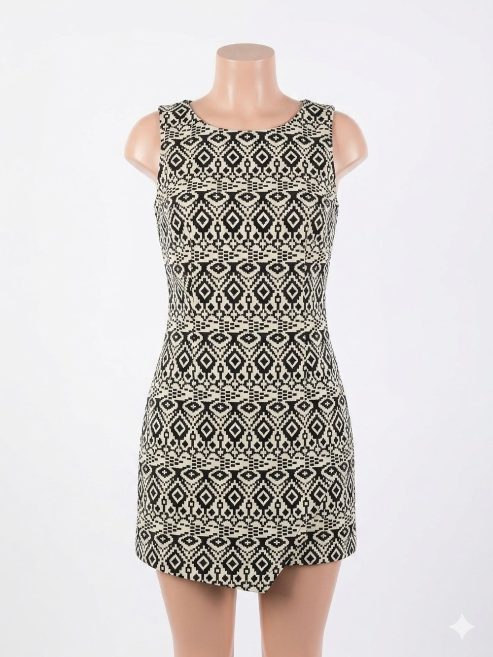 attention Black and Cream Sleeveless Geometric Mini Dress